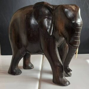 Escultura em Madeira - O Elefante